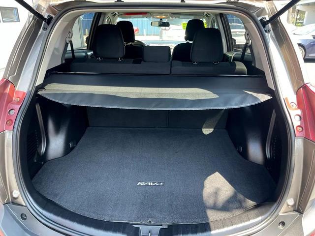 Photo of 2015 Bronze Toyota RAV4