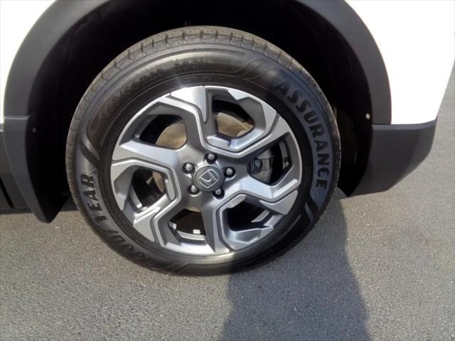 Photo of 2019 White Honda CR-V
