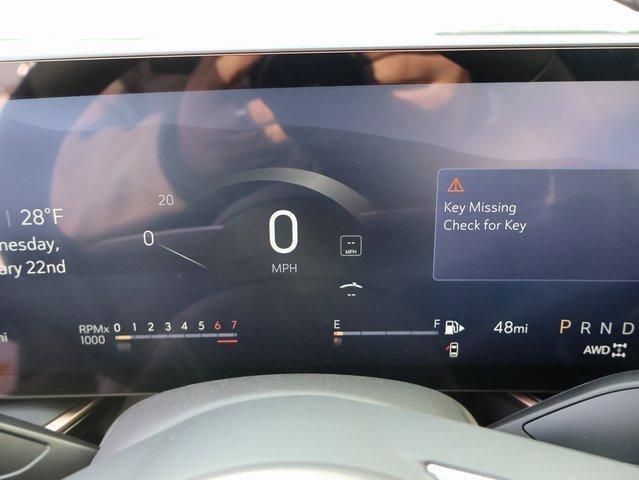 Photo of 2025 Summit White Buick Envision