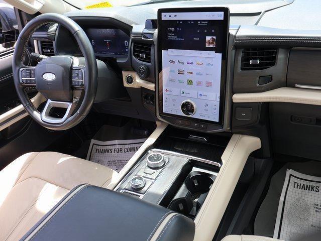 Photo of 2024 Stone Blue Metallic Ford Expedition