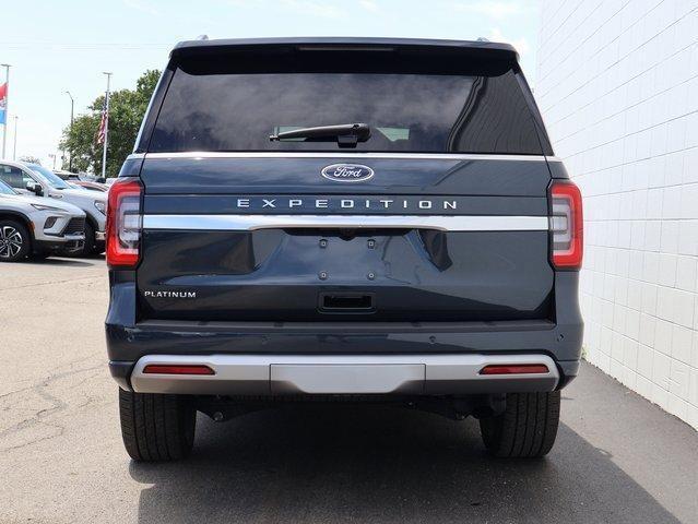 Photo of 2024 Stone Blue Metallic Ford Expedition