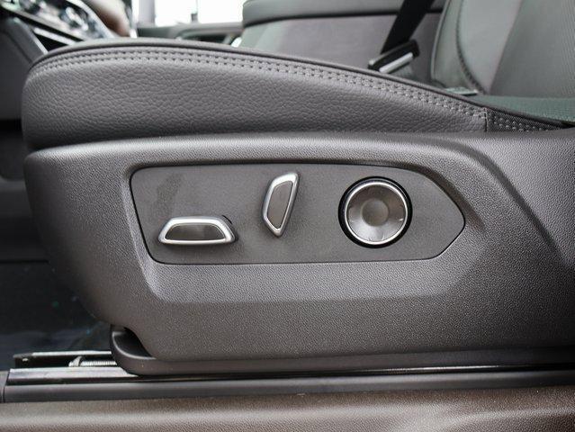 Photo of 2025 White Frost Tri-Coat GMC Sierra 2500
