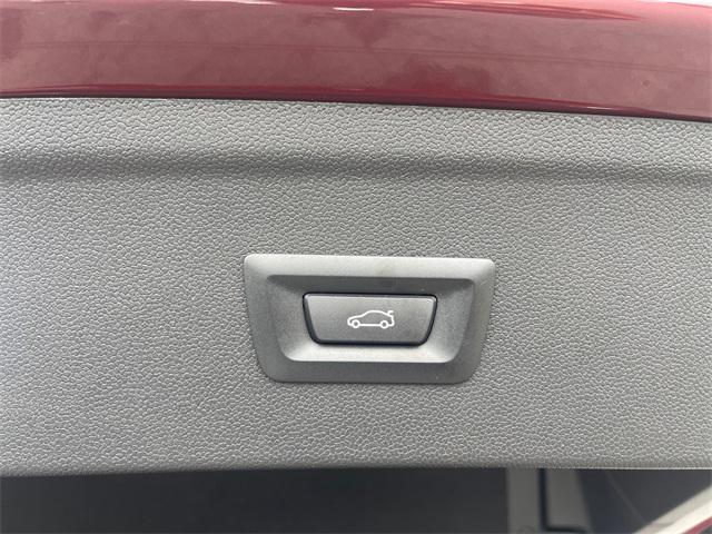Photo of 2026 Aventurin Red Metallic BMW iX