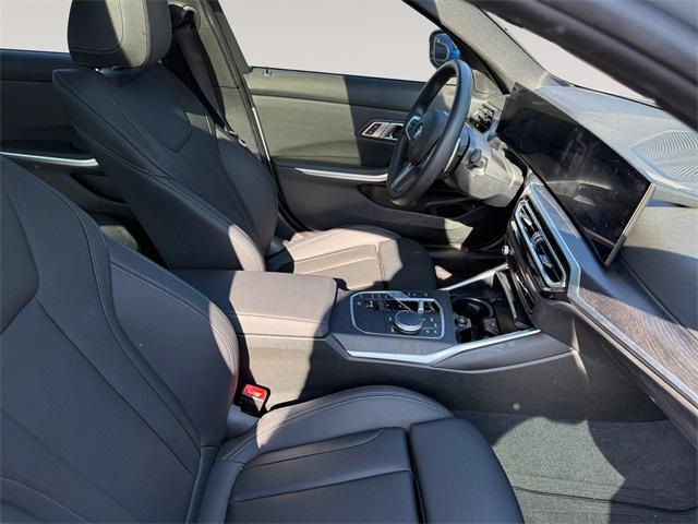 Photo of 2023 Gray Metallic BMW 330