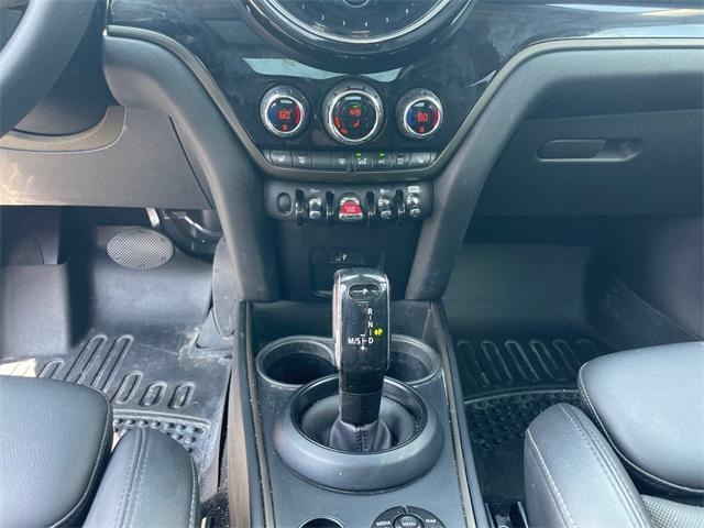Photo of 2023 Chili Red MINI Countryman