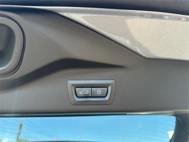 Photo of 2026 Gray BMW X5