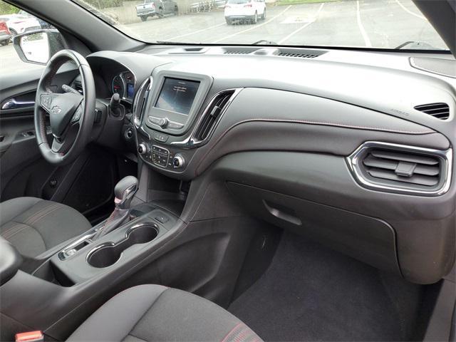 Photo of 2022 Mosaic Black Metallic Chevrolet Equinox