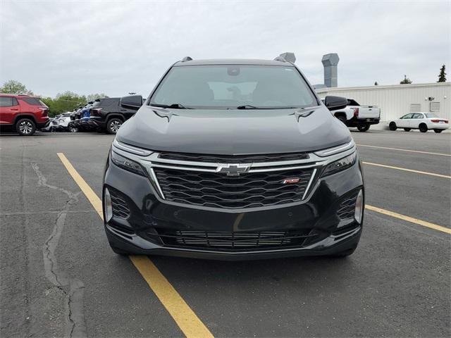 Photo of 2022 Mosaic Black Metallic Chevrolet Equinox