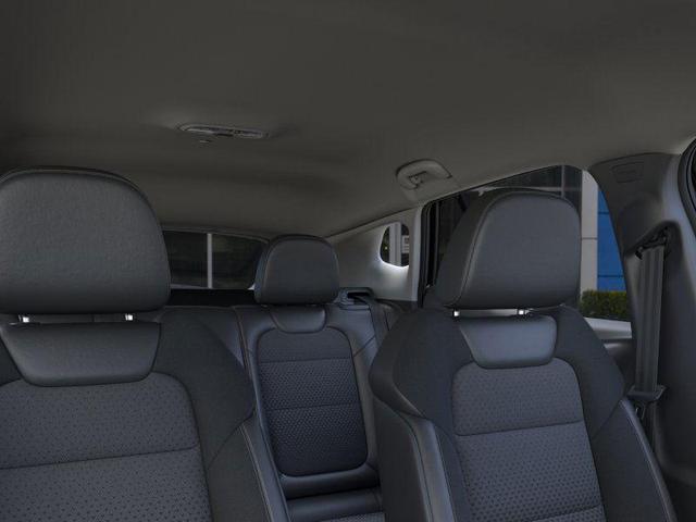 Photo of 2025 Summit White Chevrolet Trax
