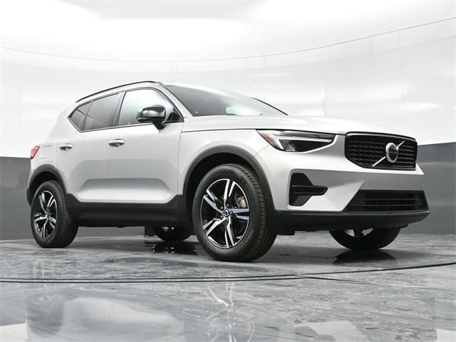 2024 Volvo XC40