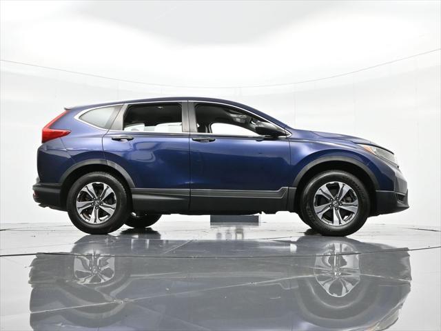 Photo of 2017 Obsidian Blue Pearl Honda CR-V