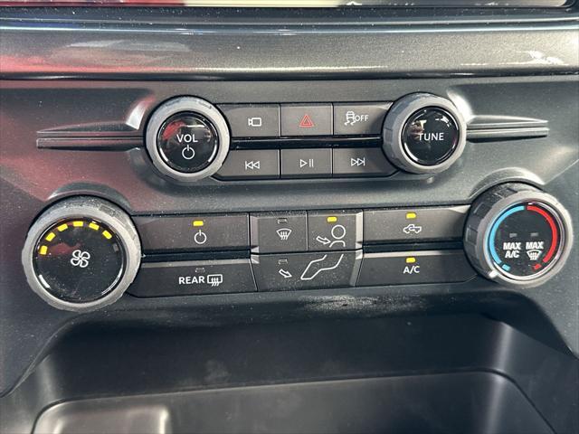 Photo of 2025 Oxford White Ford F-150