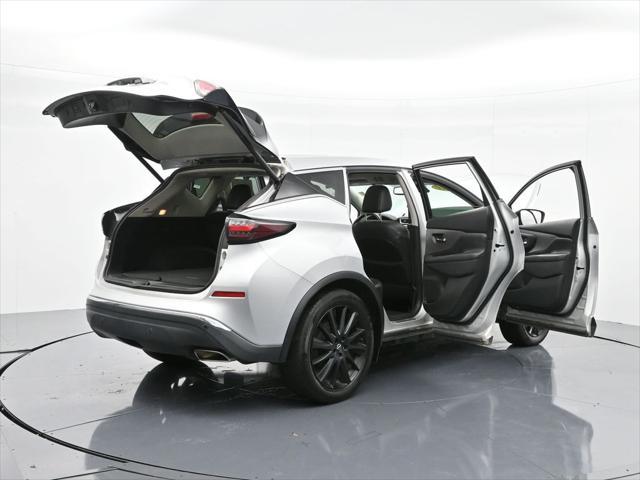 Photo of 2023 Brilliant Silver Metallic Nissan Murano