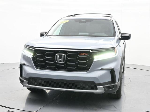 Photo of 2023 Diffused Sky Pearl Honda Pilot
