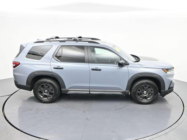 Photo of 2023 Diffused Sky Pearl Honda Pilot