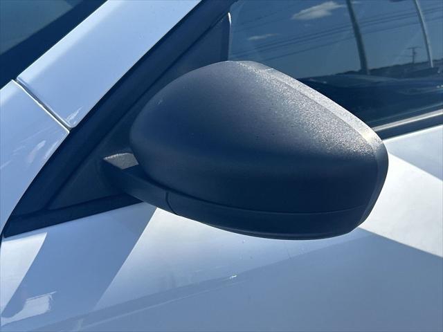 Photo of 2023 Oxford White Ford Escape