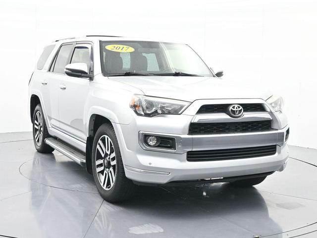 Photo of 2017 Classic Silver Metallic Toyota 4Runner