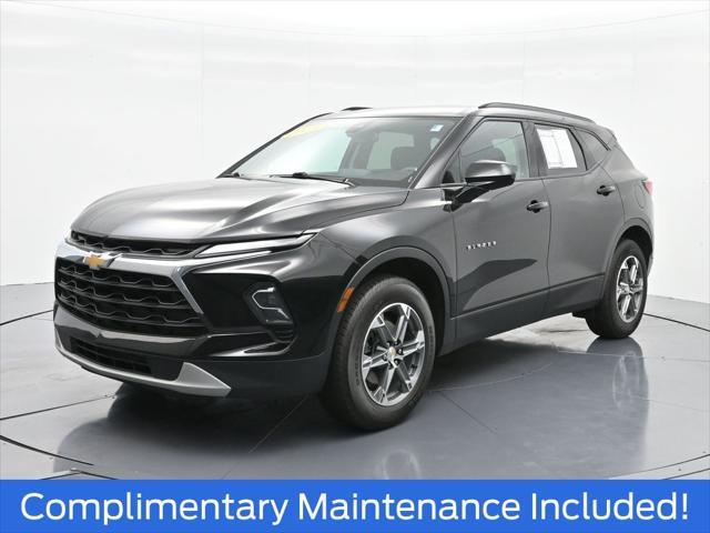 Photo of 2023 Black Chevrolet Blazer