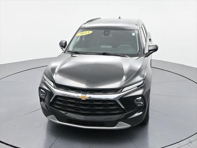 Photo of 2023 Black Chevrolet Blazer