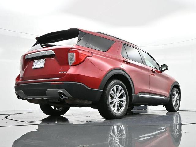 Photo of 2021 Rapid Red Metallic Tinted Clearcoat Ford Explorer