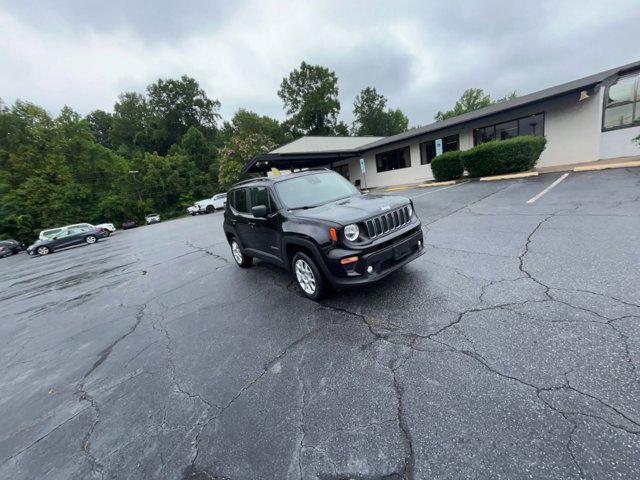 Photo of 2023 Black Clearcoat Jeep Renegade