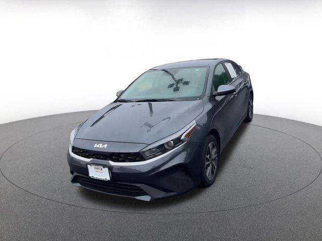 Photo of 2023 Gravity Gray Kia Forte