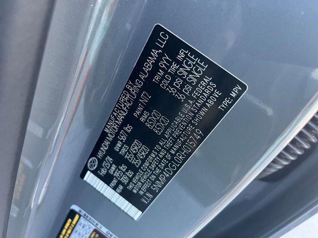 Photo of 2024 Hampton Gray Hyundai SANTA FE