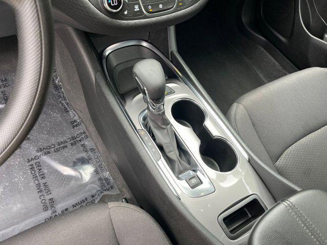 Photo of 2024 Summit White Chevrolet Malibu