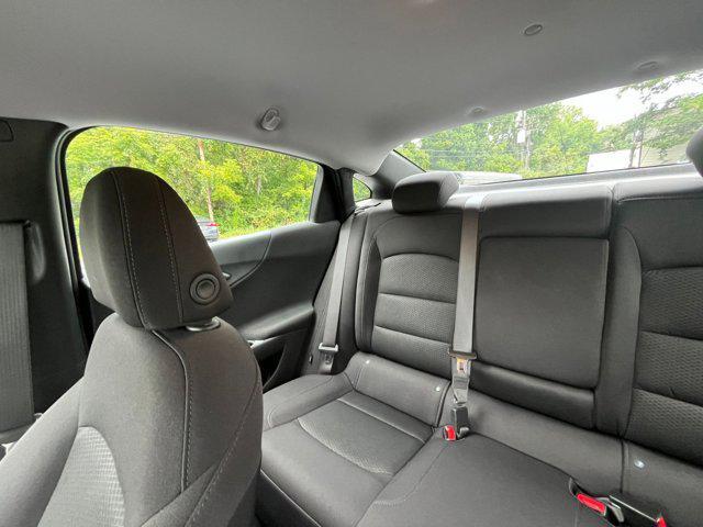 Photo of 2024 Summit White Chevrolet Malibu