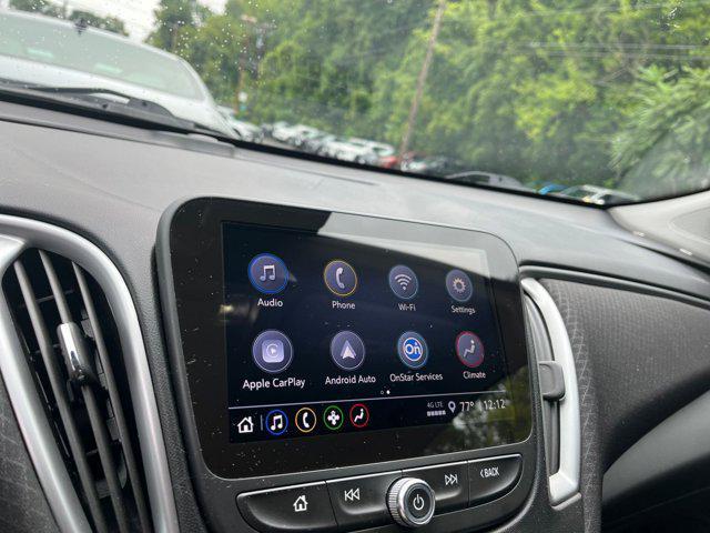 Photo of 2024 Summit White Chevrolet Malibu