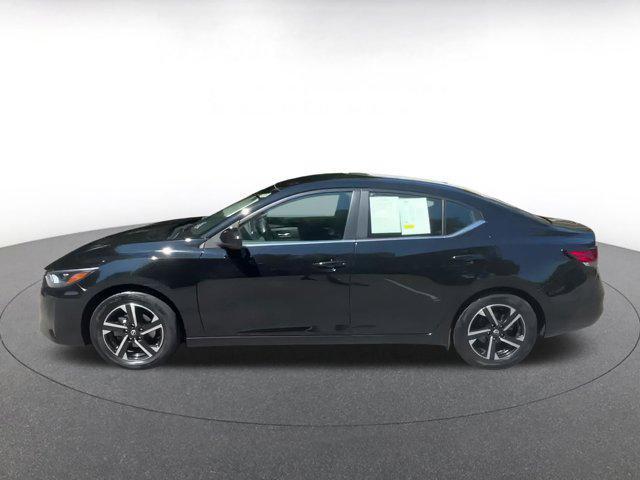 Photo of 2024 Super Black Nissan Sentra