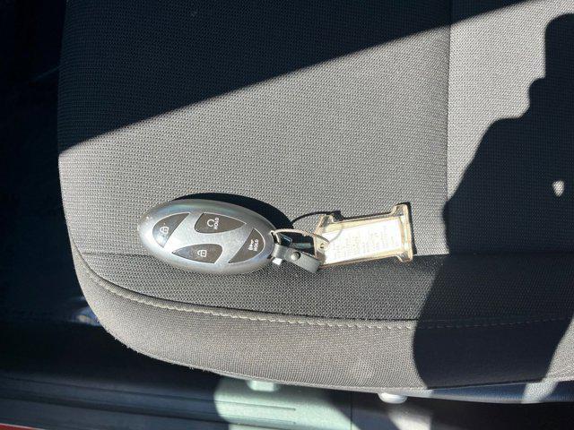 Photo of 2024 Soultronic Orange Pearl Hyundai KONA
