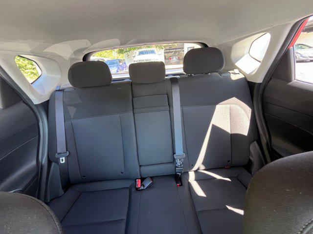 Photo of 2024 Soultronic Orange Pearl Hyundai KONA