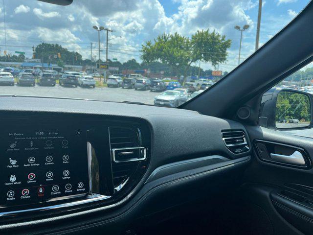 Photo of 2024 White Knuckle Clearcoat Dodge Durango