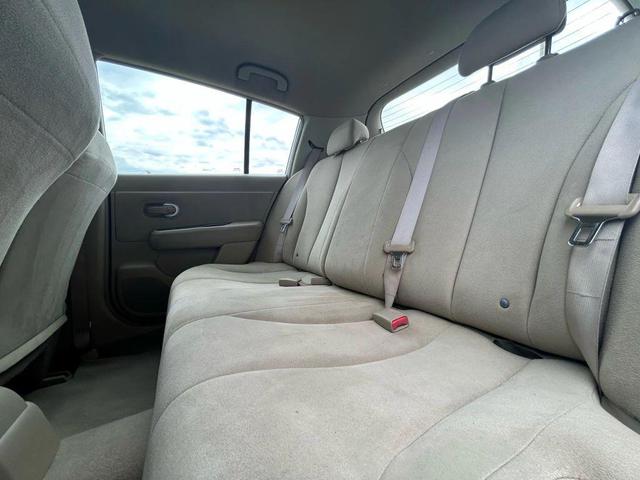 Photo of 2008 Fresh Powder Nissan Versa