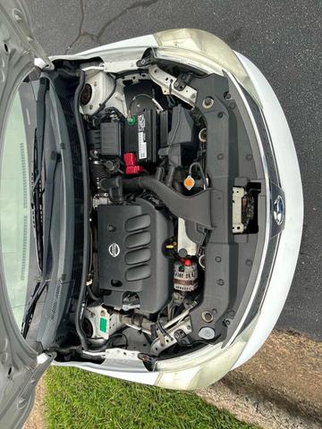 Photo of 2008 Fresh Powder Nissan Versa