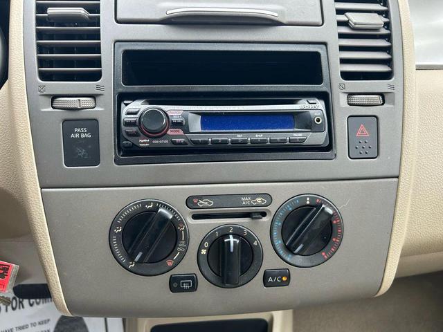 Photo of 2008 Fresh Powder Nissan Versa