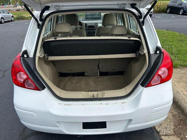 Photo of 2008 Fresh Powder Nissan Versa