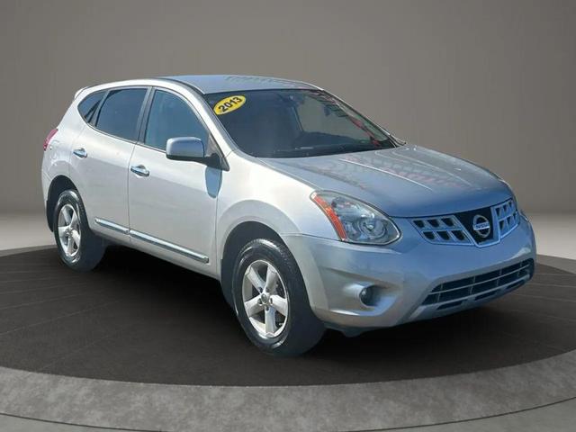 Photo of 2013 Brilliant Silver Metallic Nissan Rogue