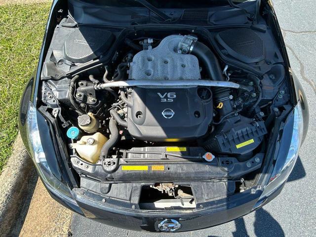Photo of 2006 Magnetic Black Pearl Nissan 350Z