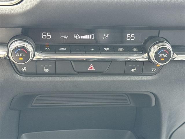 Photo of 2024 Snowflake White Pearl Mazda CX-30