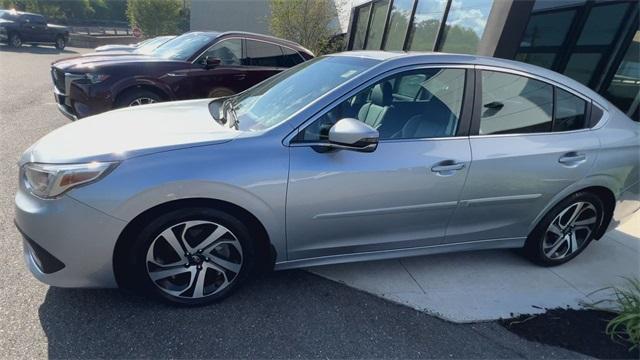 Photo of 2022 Ice Silver Metallic Subaru Legacy