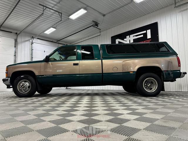 Photo of 1996 Green Chevrolet 3500