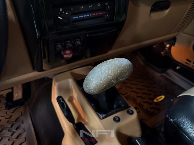 Photo of 1997 Green Jeep Wrangler