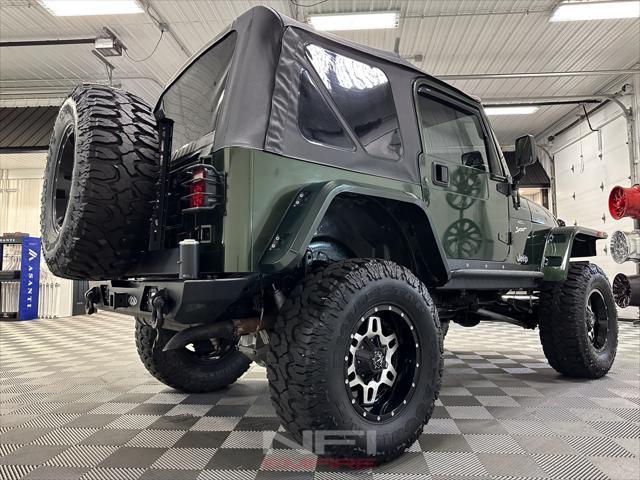 Photo of 1997 Green Jeep Wrangler