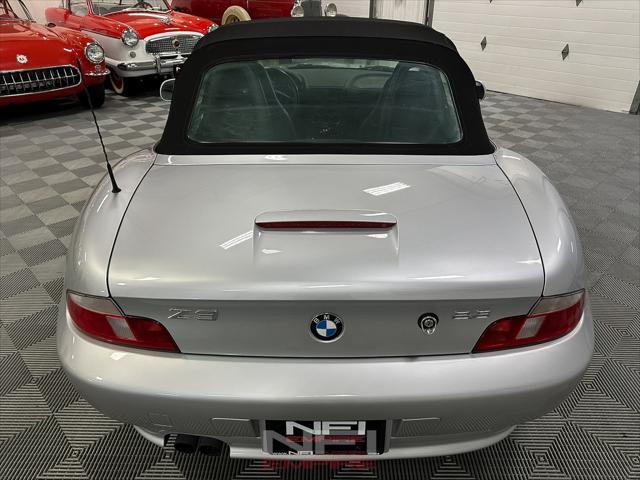 Photo of 2000 Titanium Silver Metallic BMW Z3