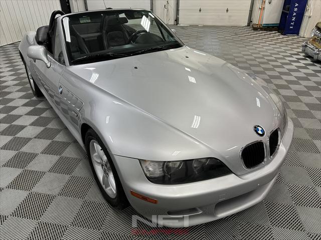 Photo of 2000 Titanium Silver Metallic BMW Z3