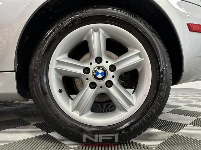 Photo of 2000 Titanium Silver Metallic BMW Z3