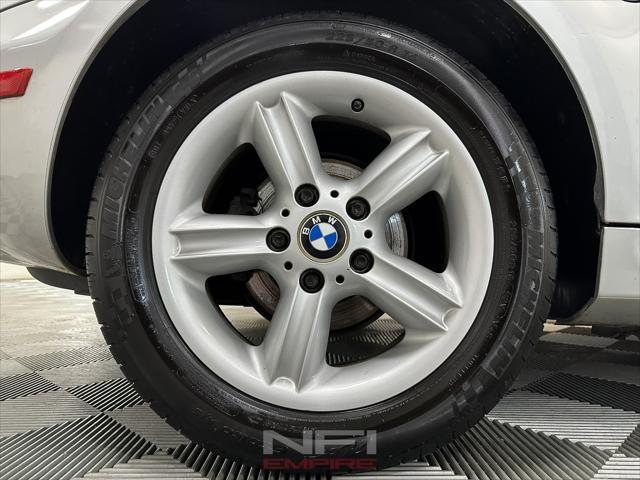Photo of 2000 Titanium Silver Metallic BMW Z3