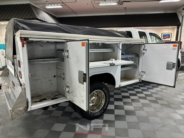Photo of 2014 Oxford White Ford F-350